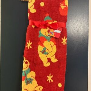 Red Holiday Winnie the Pooh